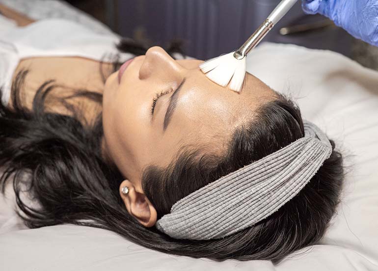 10 of the Most Loved Skin Clinics To Get A Facial in Metro Manila | Booky